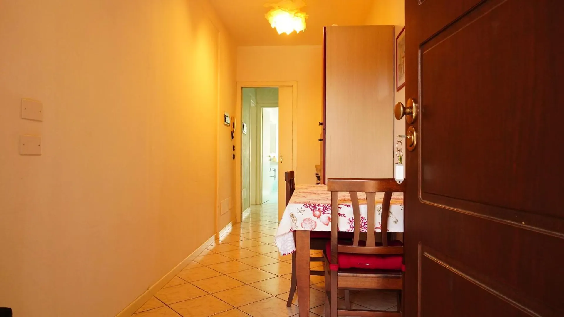Appartamenti Villa Lina Desenzano del Garda 0*,  Italien